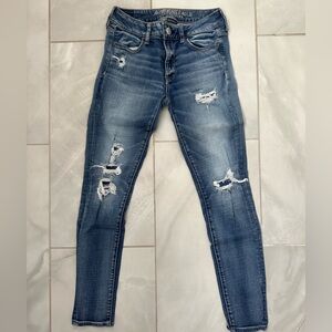 American Eagle Outfitters Ripped / Distressed Blue Skinny Jeans Jeggings
